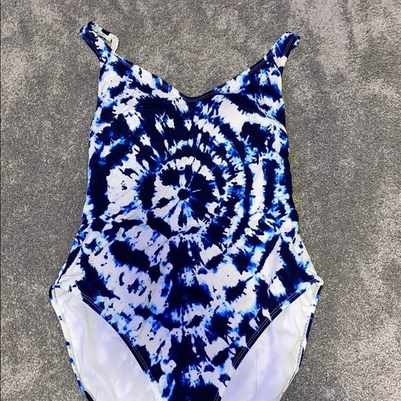 Swimsuit - Picture 1 of 2